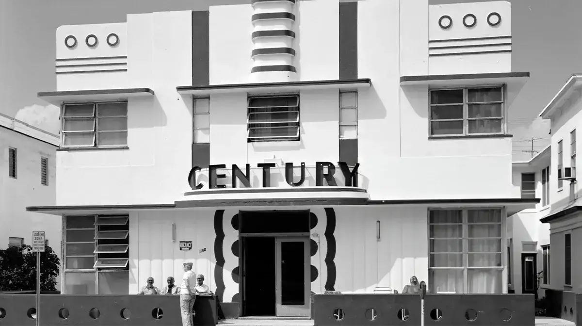 1980 the Century Hotel lOcean Drive in Miami